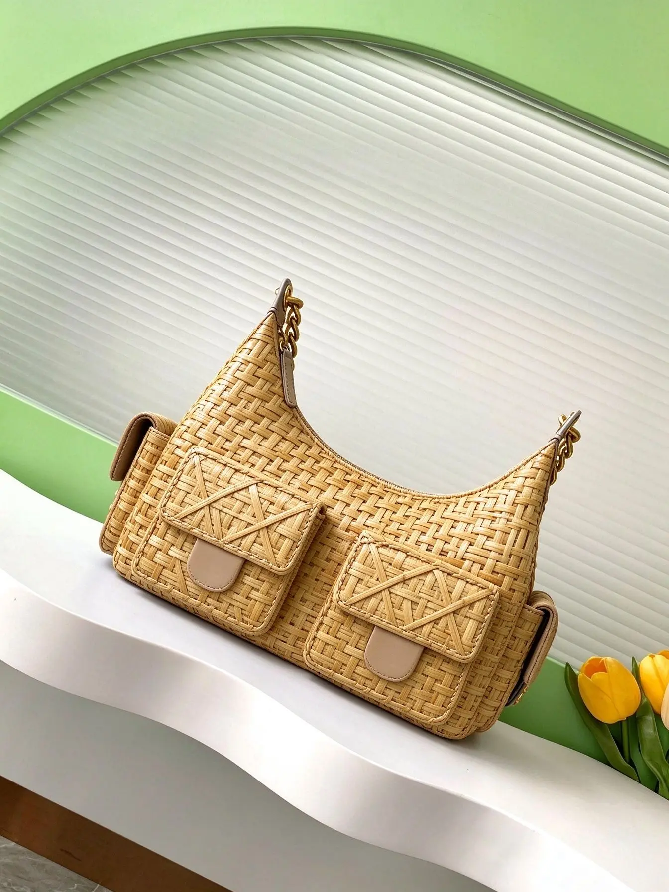 Women Rattan Woven Hobo Shoulder Bag Multi Pocket Chain Strap Underarm Bag Summer Vacation Beach Handbag Bohemian Wicker Purse