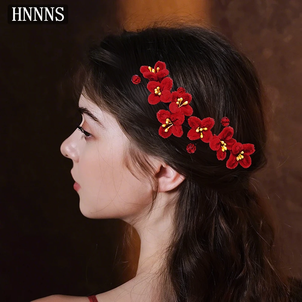 

HNNNS Chinese Style Hair Accessories Red Pipe Plush Headpiece Handmade Red 3D Flowers Headwear Bridal Wedding Hair Ornament A394
