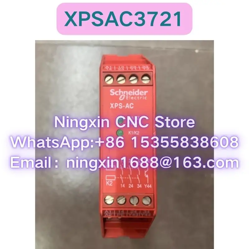 

Second-hand XPSAC3721 safety relay Functional test OK Fast delivery