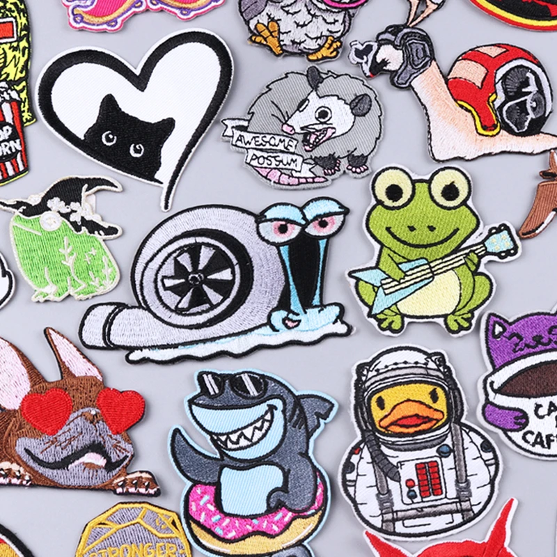 Animal Patch Iron On Patches for Clothing Snails Frog Embroidery Patch On Clothes Thermoadhesive Patch For Clothes Stripes Badge