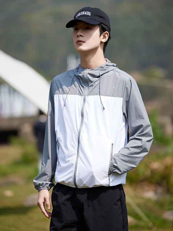 

Легкая летняя уличная куртка из ледяного шелка с капюшоном, быстросохнущая, дышащая, для пар, модная, с защитой от солнца, для мужчин