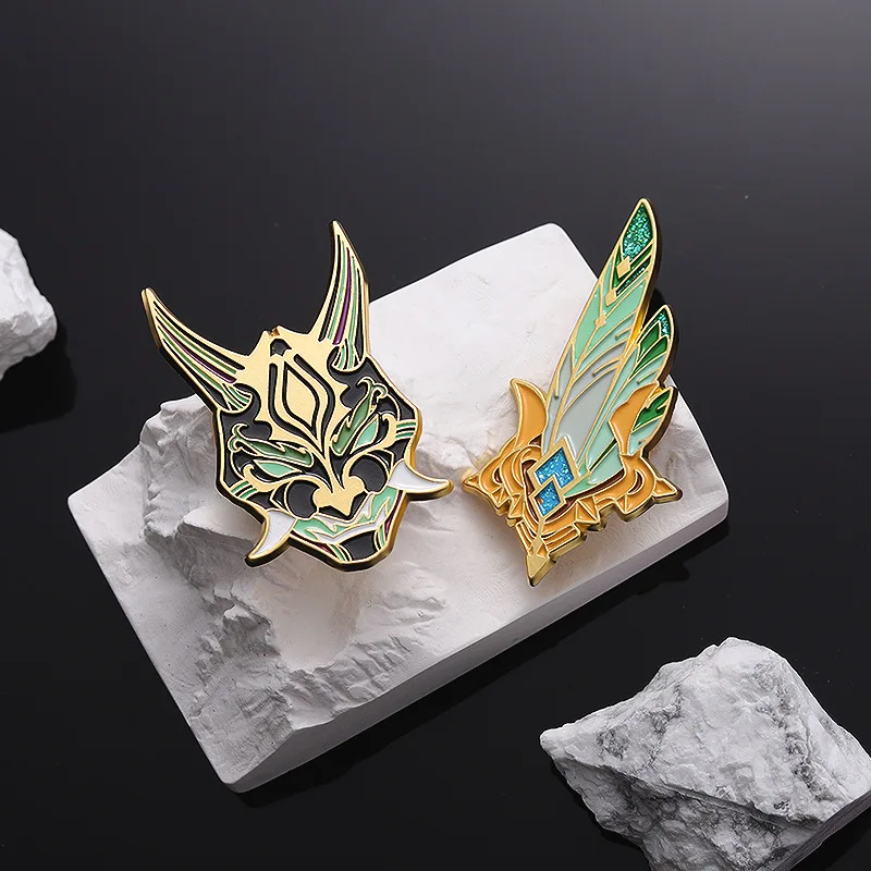 Game Character Brooch Mask Metal Badge Glows in the Dark After Irradiation Decorative Pin for Clothes Anime Pins Lapel Badges