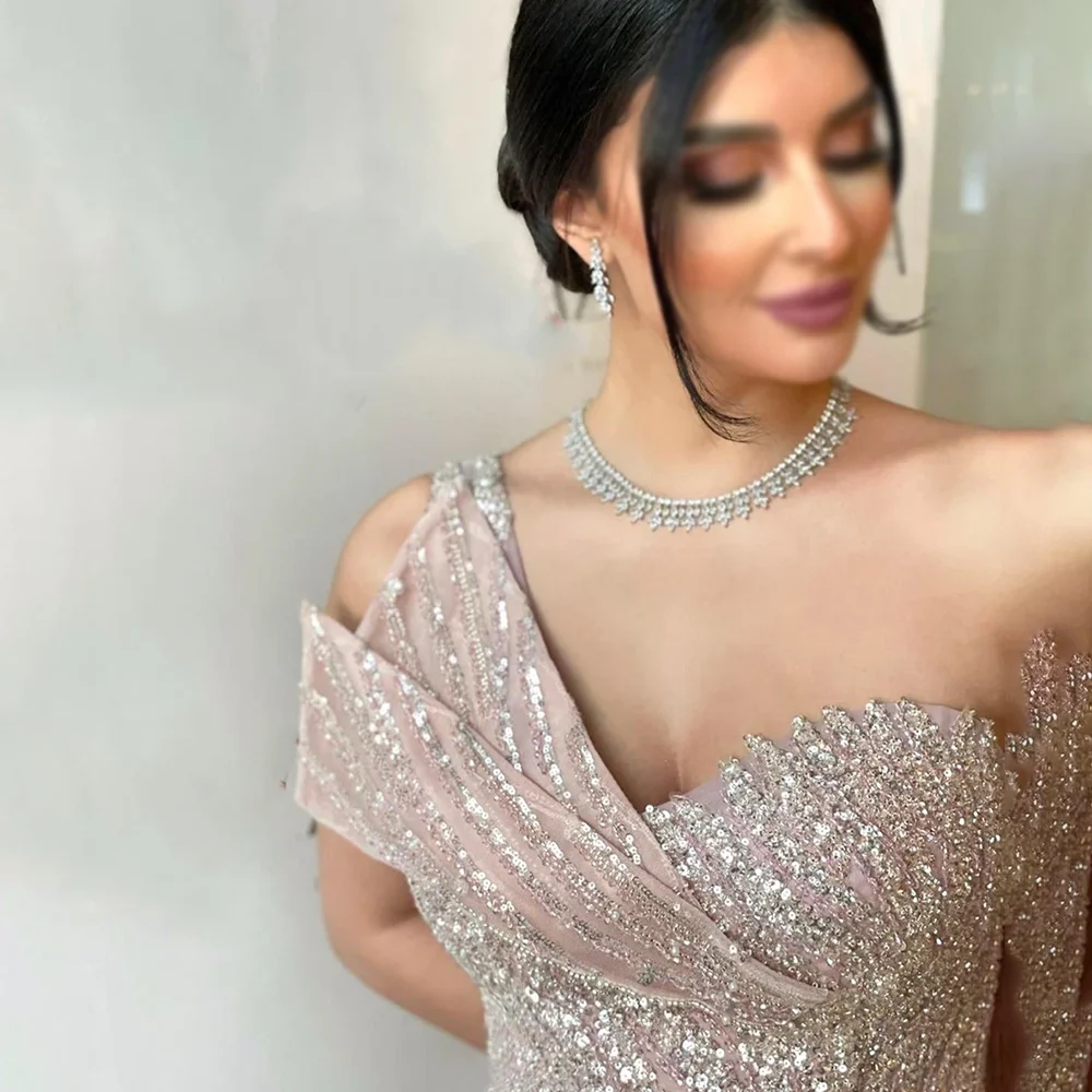 Abiti da sera eleganti con perline Abiti da ballo per feste formali Abiti da ballo con paillettes lunghi fino al pavimento A-Line con una spalla personalizzati