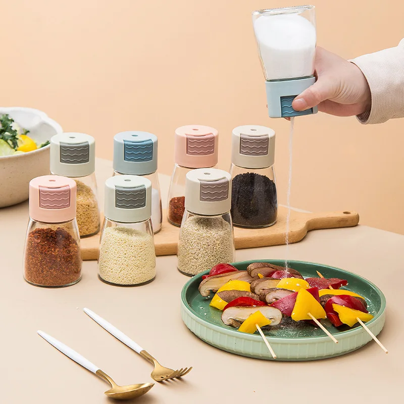 0.5g Metering Salt Shaker Push Type Salt Dispenser Salt Tank Sugar Bottle Spice Pepper Salt Shaker SpiceJar Can Seasoning Bottle