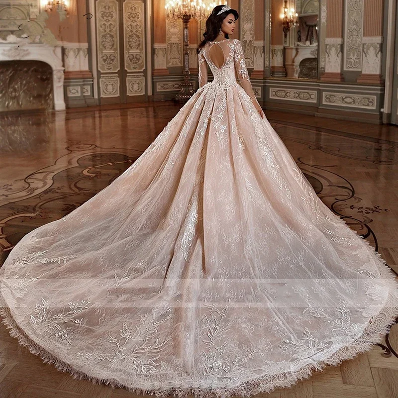 Luxury Long Sleeve Flowers Lace Ball Gown Wedding Dresses 2025 Elegant Appliques Beaded Chapel Train Vintage Bridal Customized