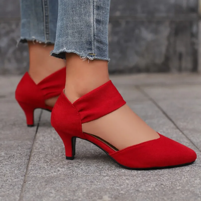 2026 Sommer Neue Modische Damen Wildleder High Heels mit Spitzem Design und Kopfbügel Klassisch Alltagstauglich Größe 34-48