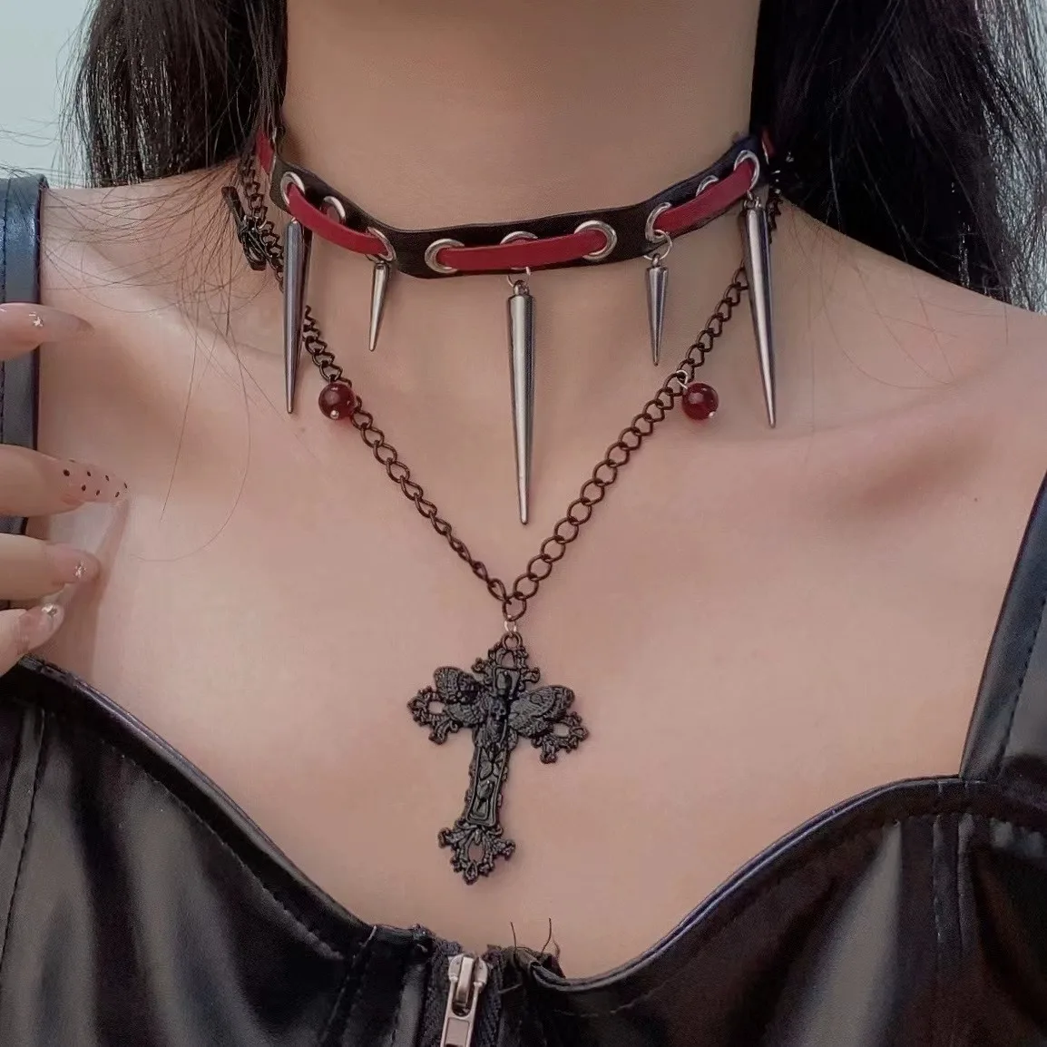 Retro Exaggerated Skeleton Hand Long Tassel Earrings Necklace For Women Gothic Black Lace Clavicle Chain Halloween Jewelry Gifts