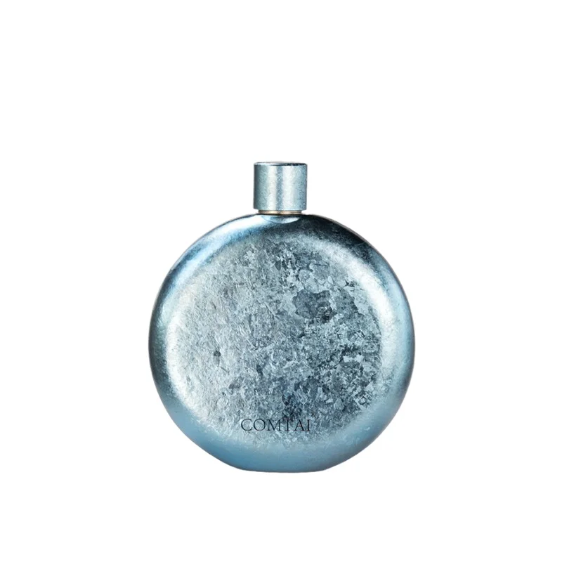 

Pure titanium jug High-grade portable small jug Portable mini wine jug 3 taels titanium alloy wine bottle