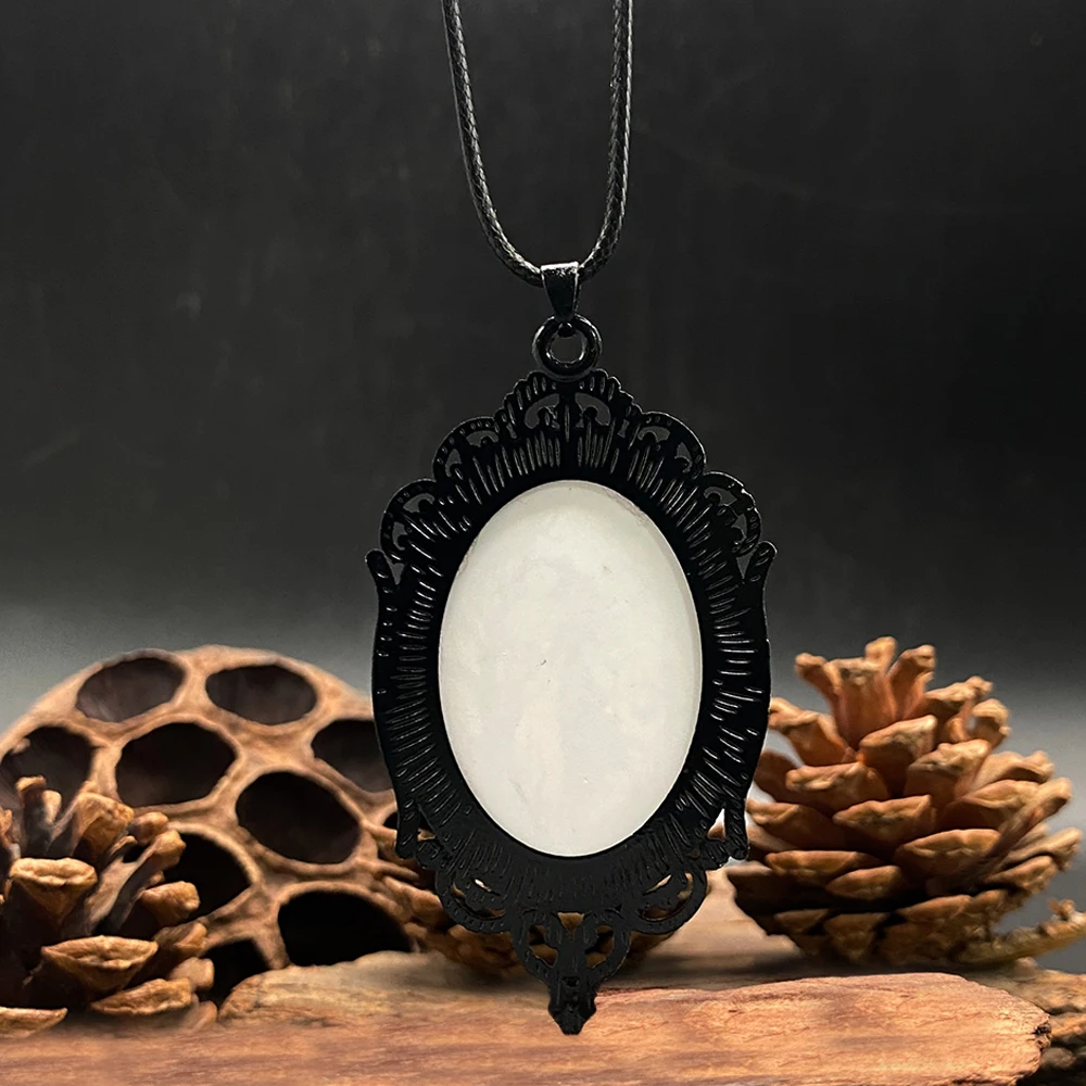 Vintage Gothic Crow Witch Pendant Necklace Dark Punk Art Decoration Jewelry for Men And Women Halloween Theme