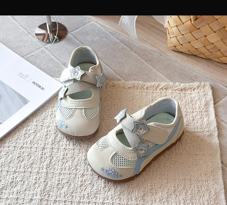 Mädchen Tennisschuhe Atmungsaktives Mesh Kinder Sportschuhe Lässige Mode 2026 Brandneue Kinder Laufschuhe mit Klettverschluss Trendig – Detail 4
