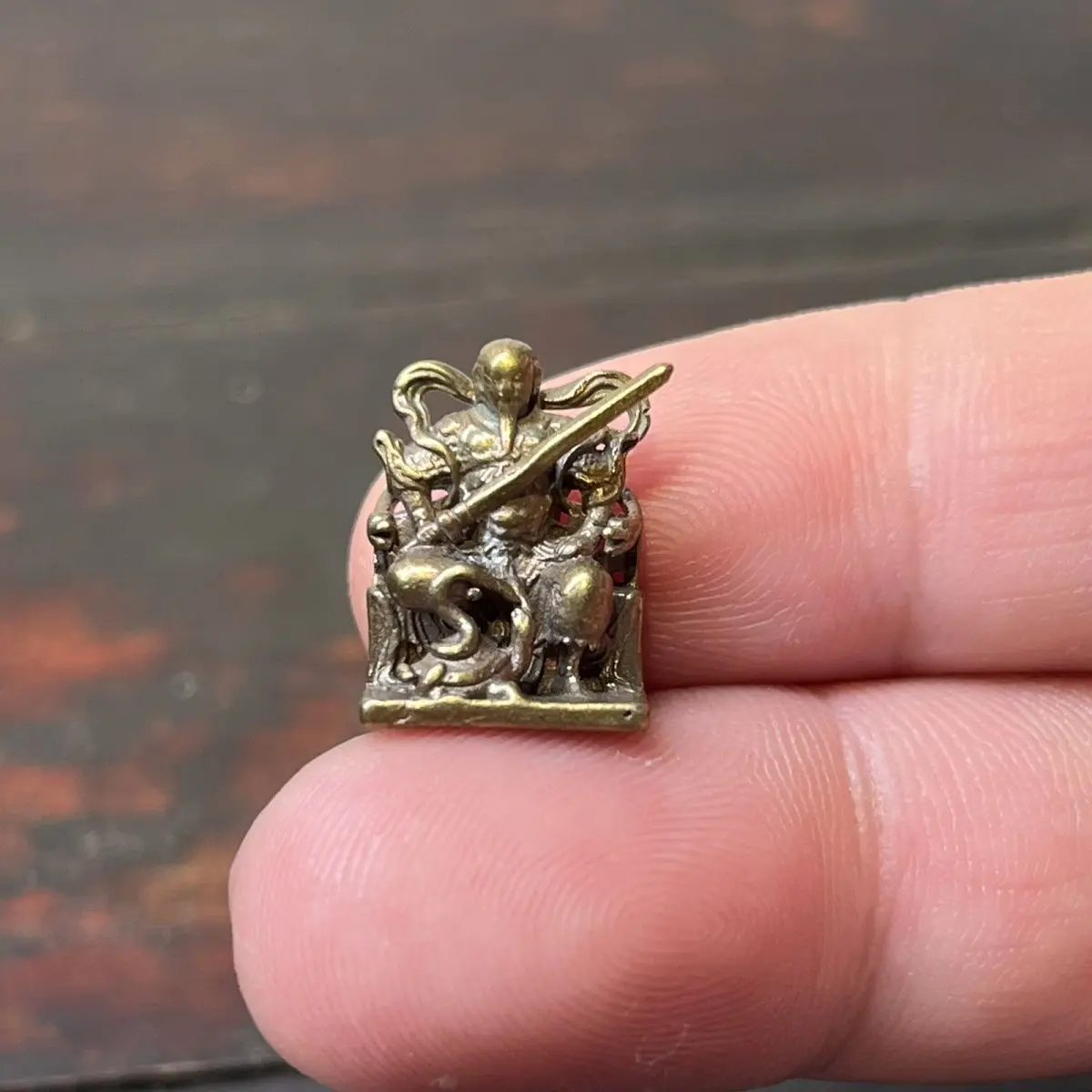 Mini Zhenwu Emperor Metal Statue Ornament Patron Saint Retro Guochao Traditional Culture Artwork at Your Fingertips