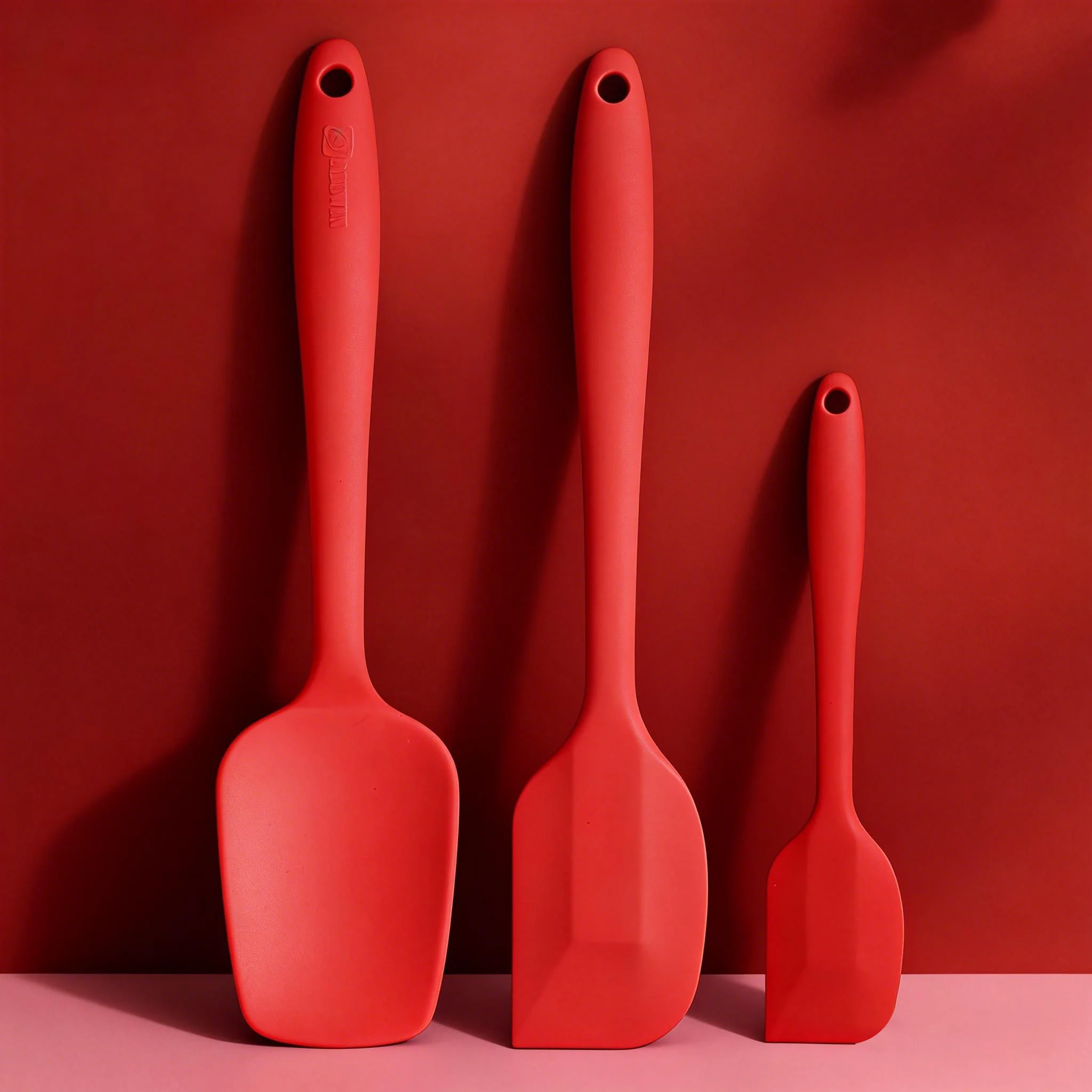 Silicone three-piece baking tool set, silicone spatula, butter spatula, cake spatula professional kitchen baking accessories
