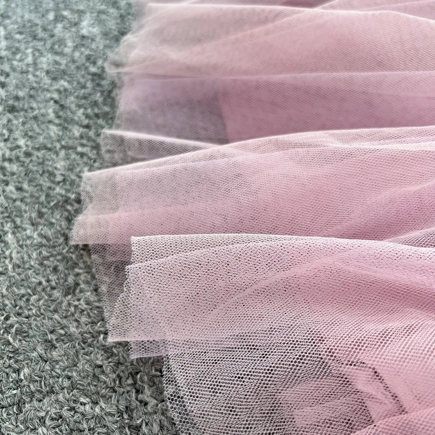 Letnia Sukienka Bez Rękawów z Dekoltem typu Halter, Różowa, Letnia Sukienka z Siateczką o Wysokiej Talii, Długa Sukienka Damska Bez Pleców, Wyszczuplająca Sukienka w Kształcie Litery A, Długa Sukienka Boho