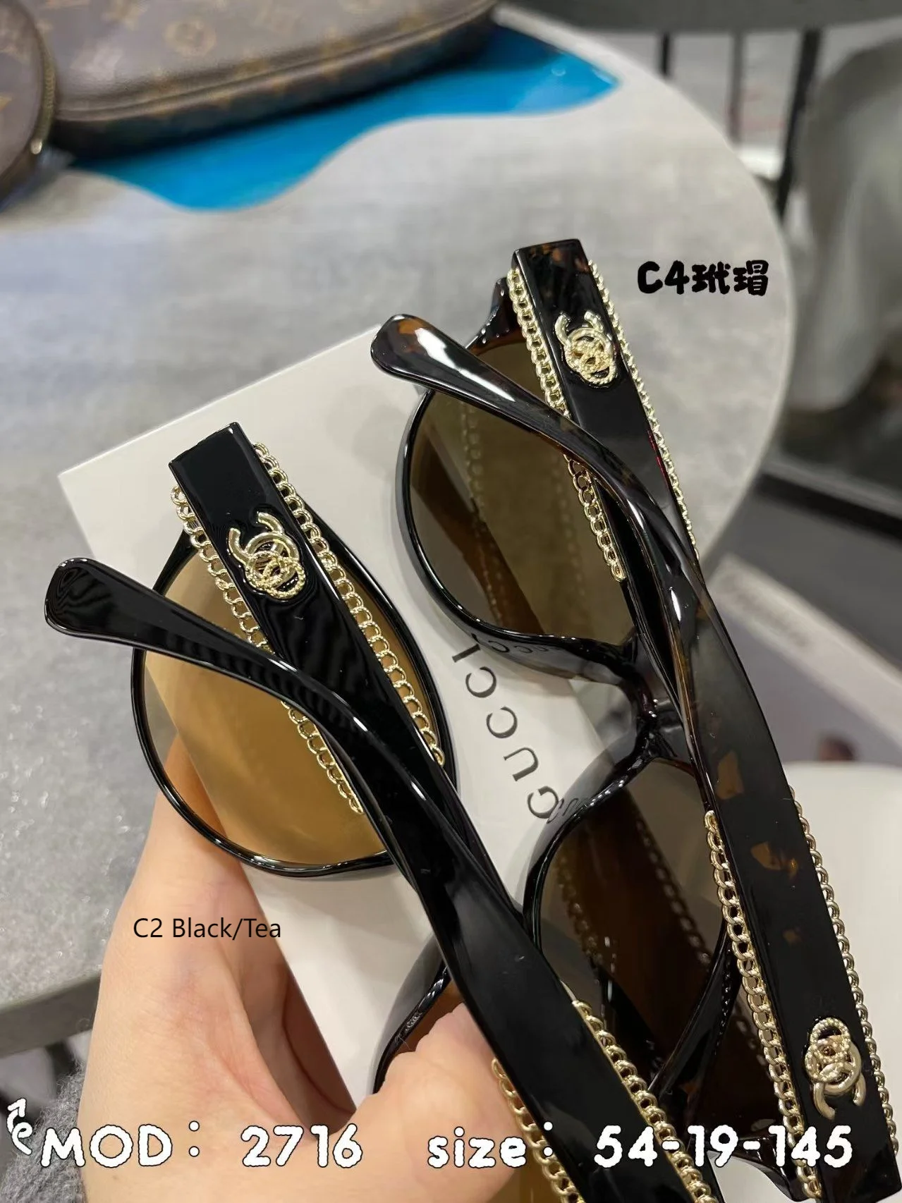 نظارات شمسية جديدة رائجة البيع لعام 2025 للنساء نظارات شمسية كلاسيكية على شكل عين القطة مضادة للوهج UV400