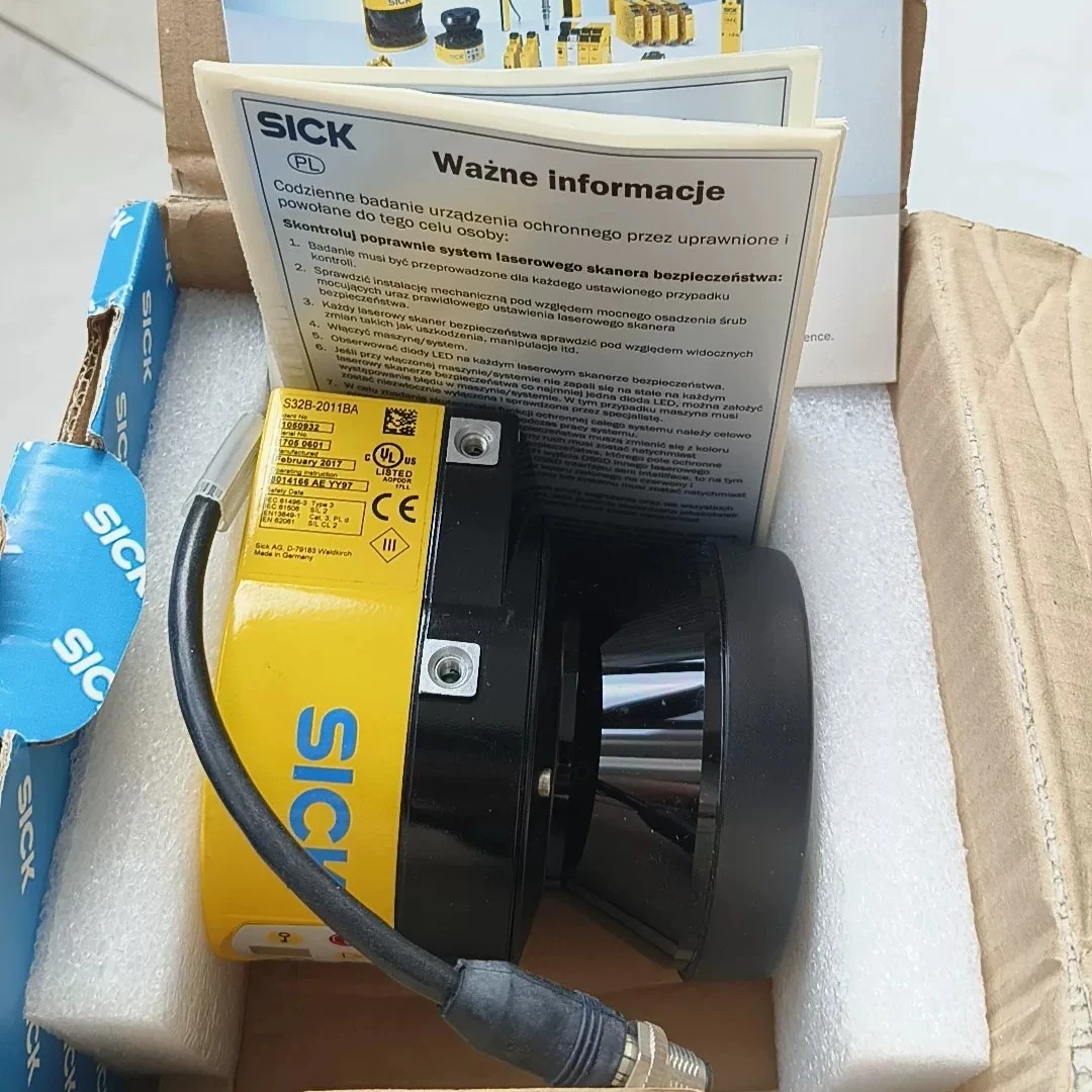 S32B-2011BA 105093 SICK Safety LiDAR