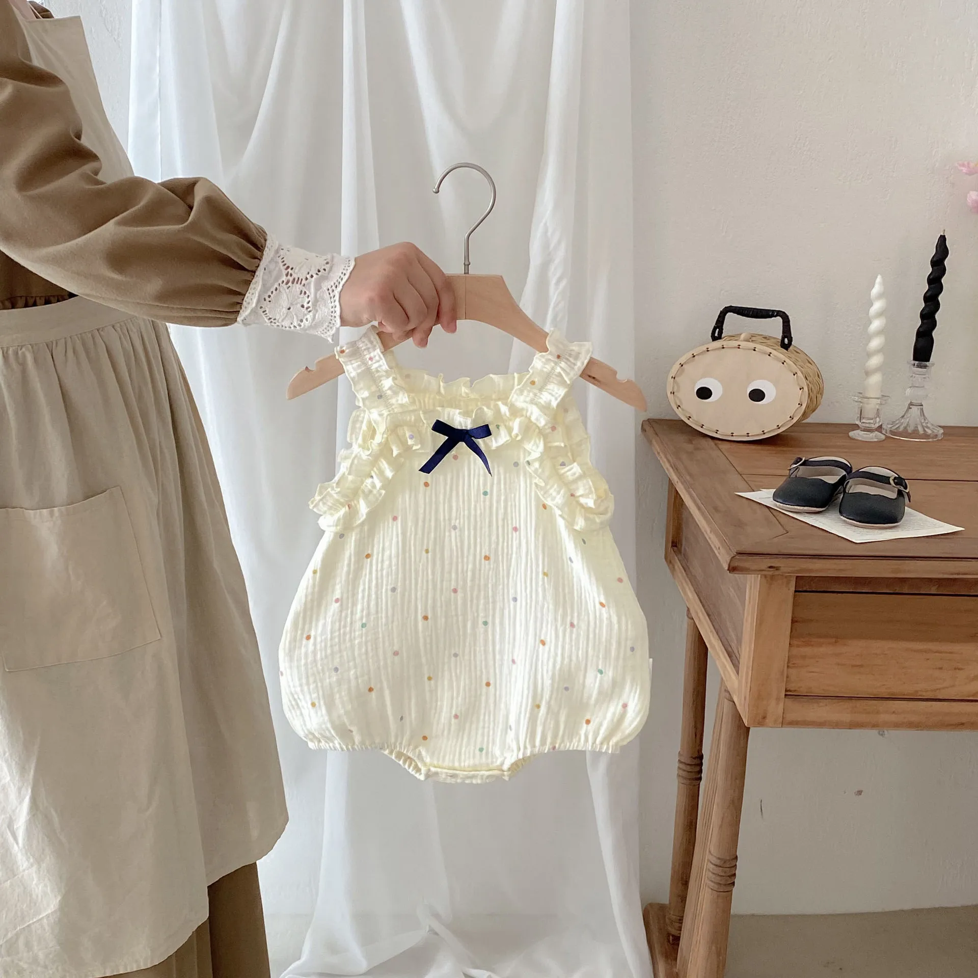 

0-2Y Baby Rompers Ruffle Strap with Blue Bow Cute Summer Triangle Bodysuit Baby Clothes for Girl Cotton Polka Dot Romper