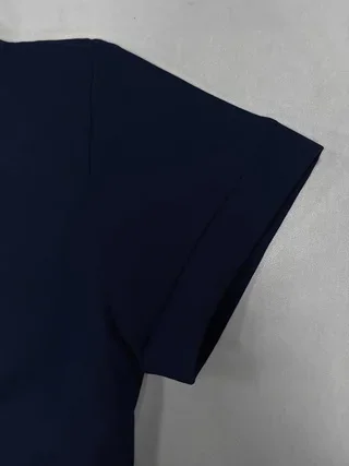 Damen Slim-Fit Y2K Sweet-Spicy-T-Shirt mit V-Ausschnitt, stilvolles, leicht elastisches, figurbetontes Oberteil, ganzjährig tragbares, bequemes Poloshirt – Detail 4