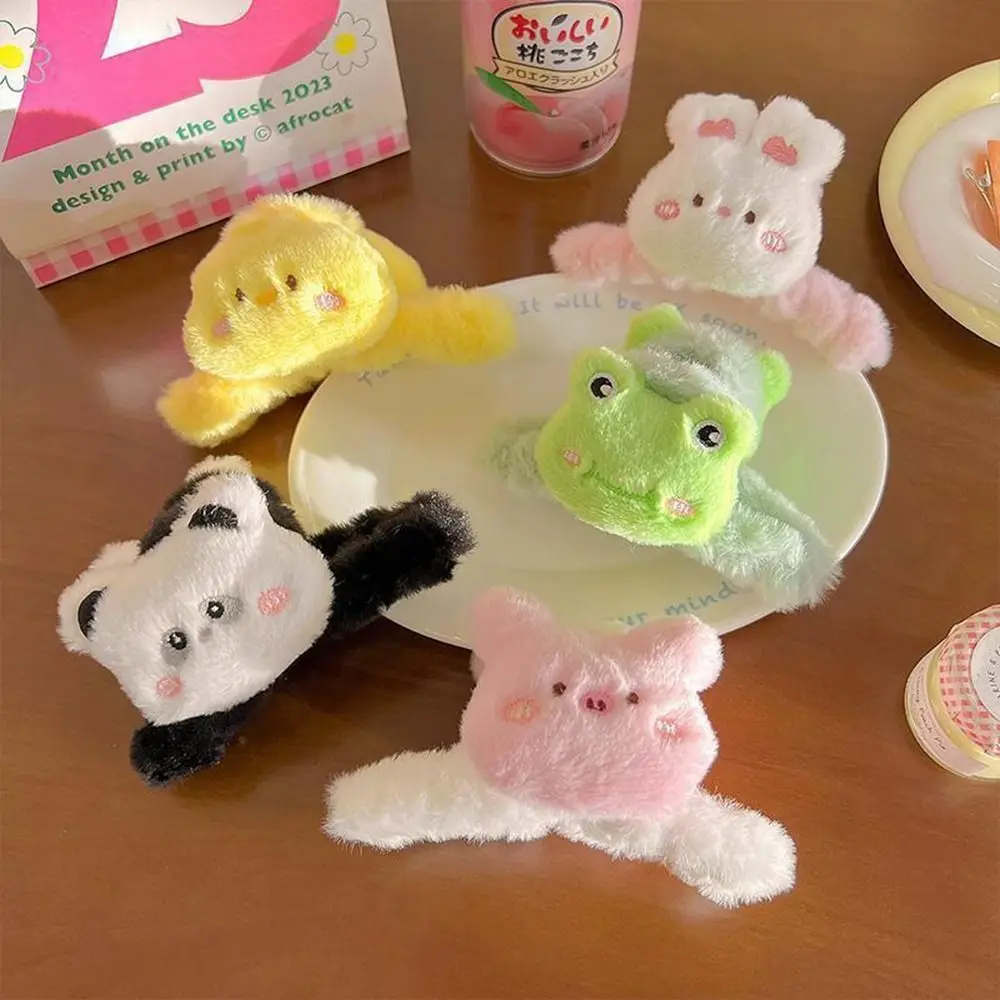 Acrylic Plush Panda Hair Claw Elegant Rabbit Frog Winter Cross Hair Clip Large Size Headwear Animal Shark Clip Wash Face