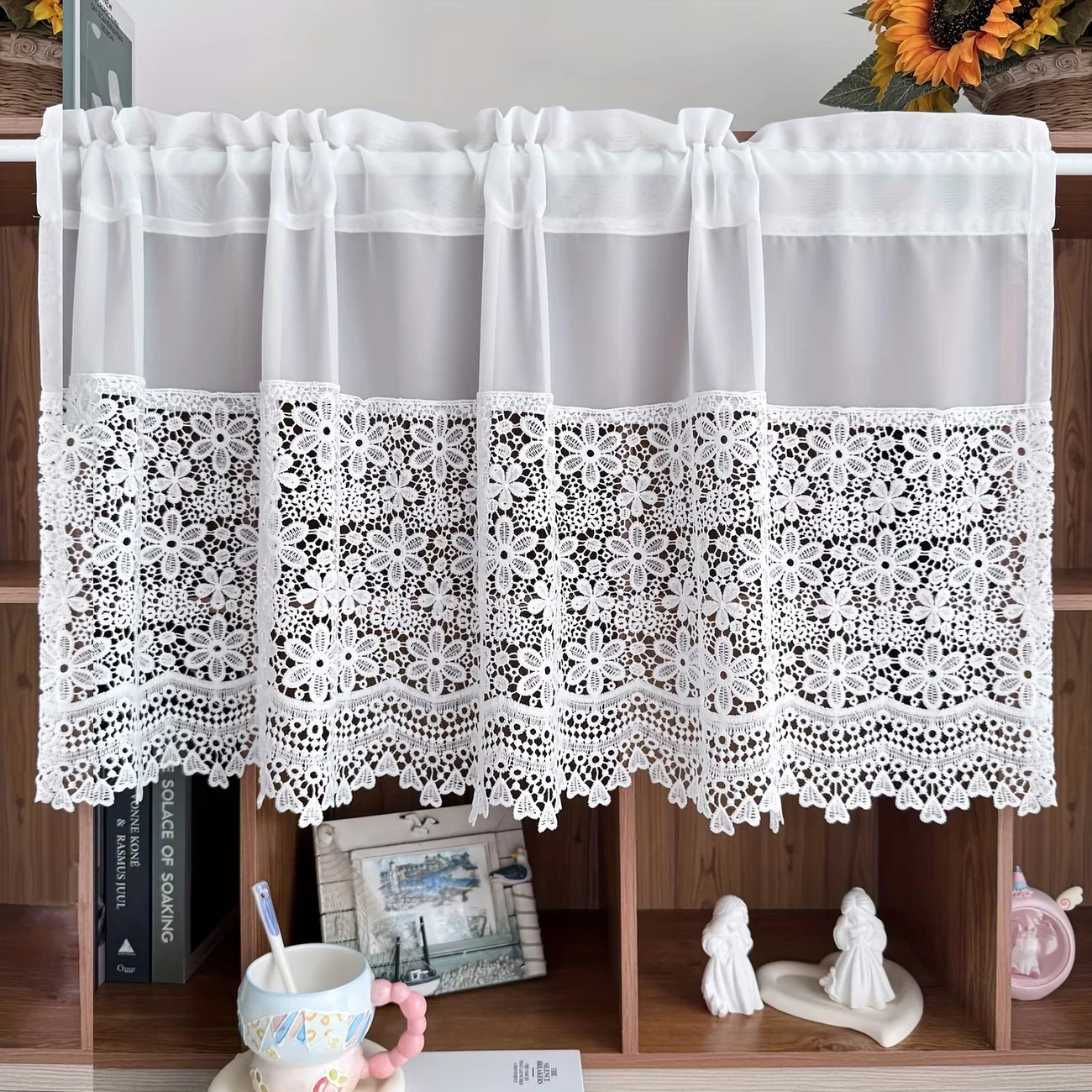 1PC White Floral Crochet Lace Cafe Curtain, Semi-Sheer Short Window Valance With Scalloped Edge For Kitchen & Cabinet Decor