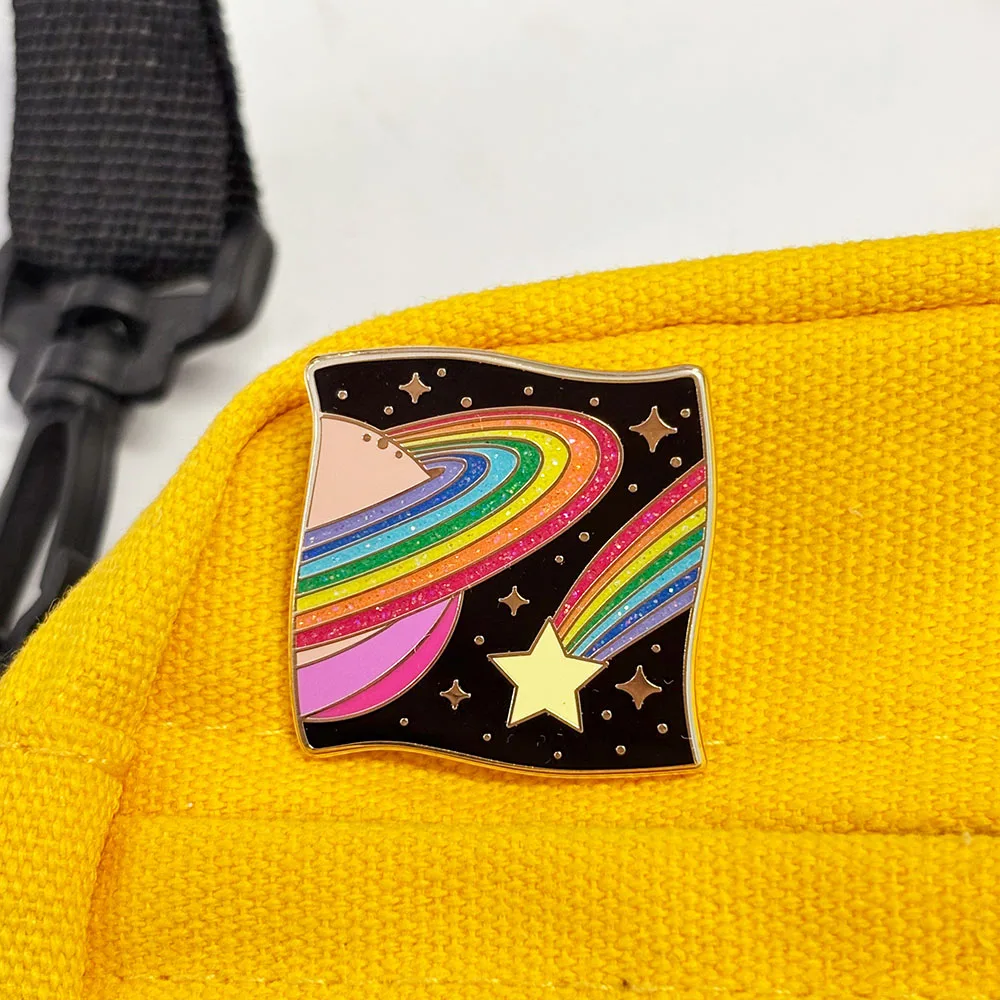 

Glittering Rainbow Space Star Brooch Starry Sky Design Badge Creative Cosmic Fashion Accessory Unique Gift For Clothing And Bags