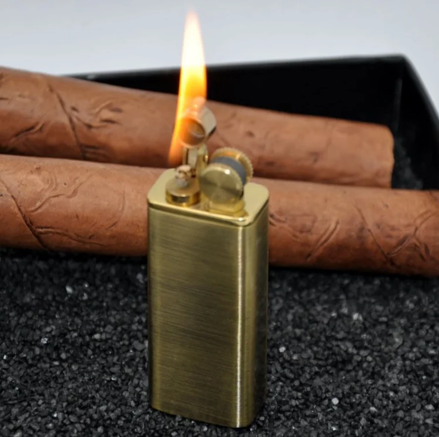 ZORRO Retro Brass Kerosene Cigarette Lighters Cool Vintage Grinding Wheel Cigar Pipe Igniter Classic Lighter Gifts Men\'s Gadgets