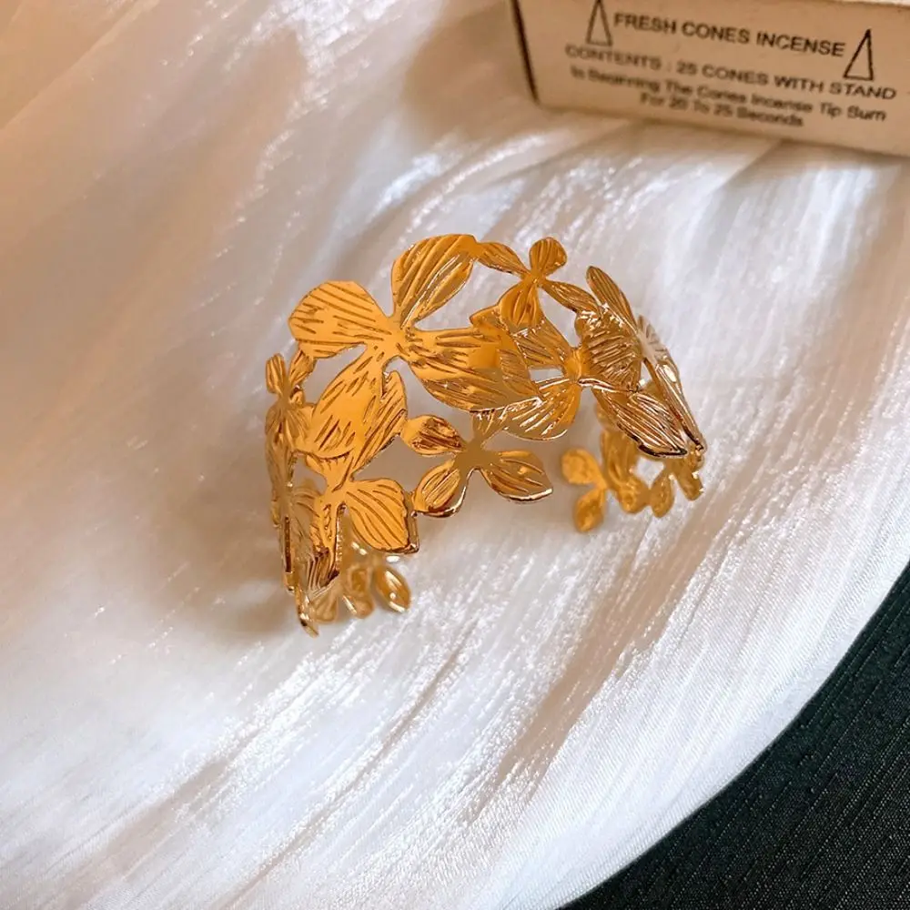 Jewelry Gift Exquisite Flower Cuff Bangle Flora Design Wide Cuff Hollow Bangle Casting Technique Gold/silver Open Bracelet Party