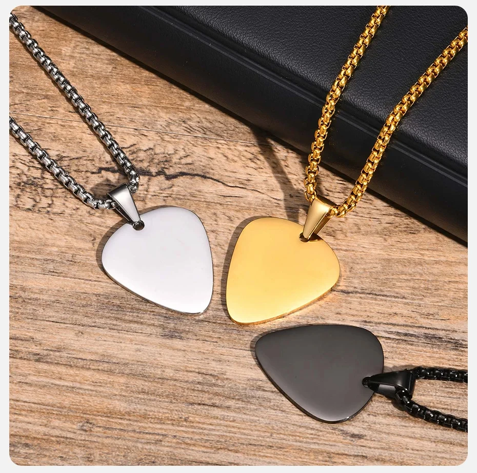 Personalisierte Gitarrenplektrum-Halskette mit Namensanhänger für Männer und Frauen, Geschenk für Musikliebhaber, inklusive gratis Box-Kette – Detail 5