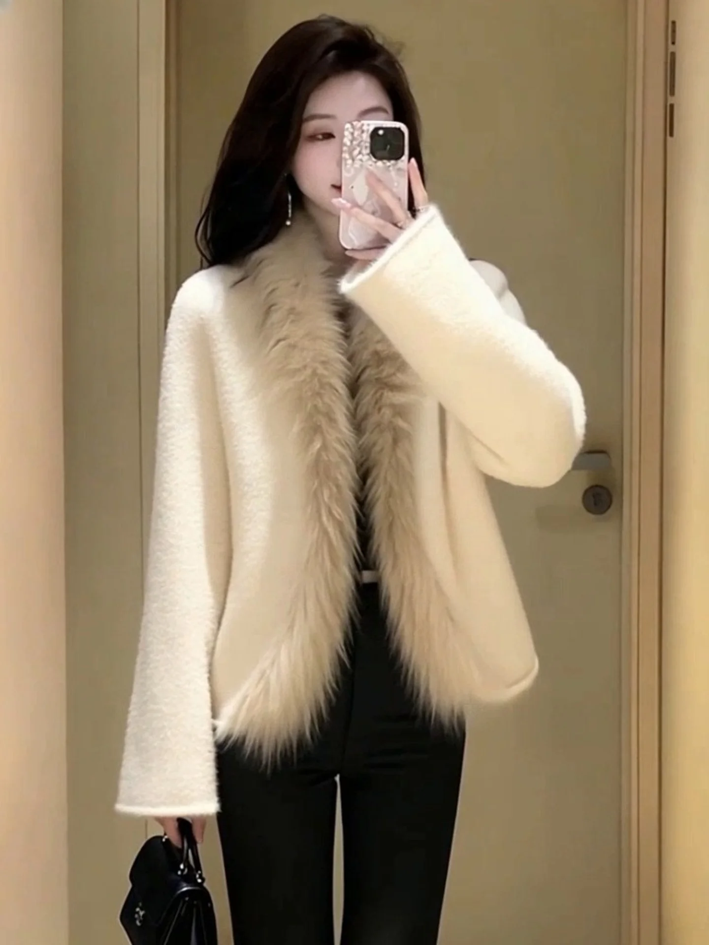 

Stylish Short Thickened Winter Jacket Women's Cotton Padded Coat Warm Fluffy Korean Style Commute Straight Tube Long Sleeve