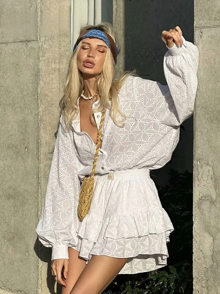 Spring Women Vintage Single Breasted White Lace Women Shorts Sets Long Sleeve Casual Party 2 Piece Set Femme Suit 4