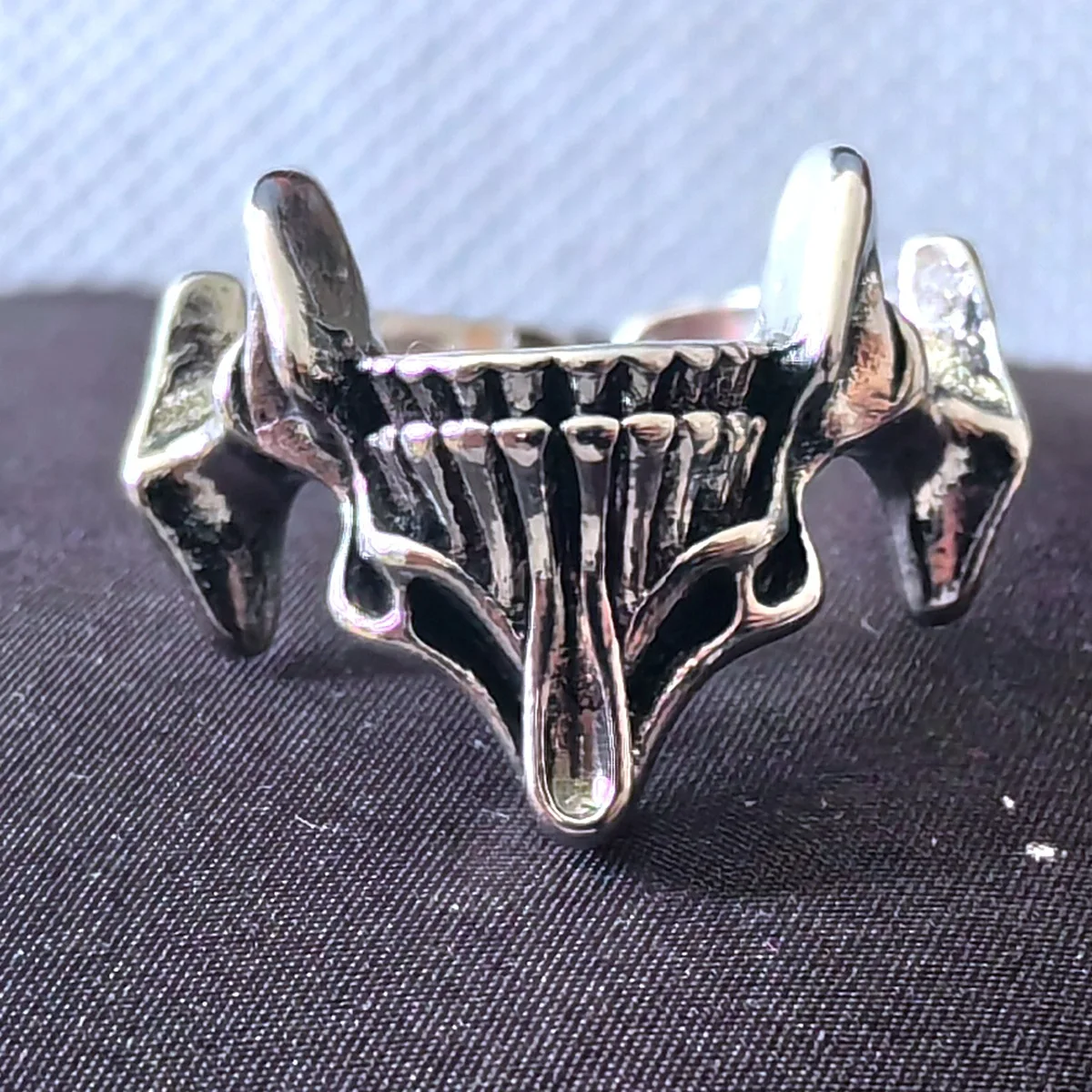 2Pcs Vintage Gothic Steel Skull Mask Rings Design Alloy Finger Rings Set for Men Women New Trend Creative Punk Jewerly Gift - view 3