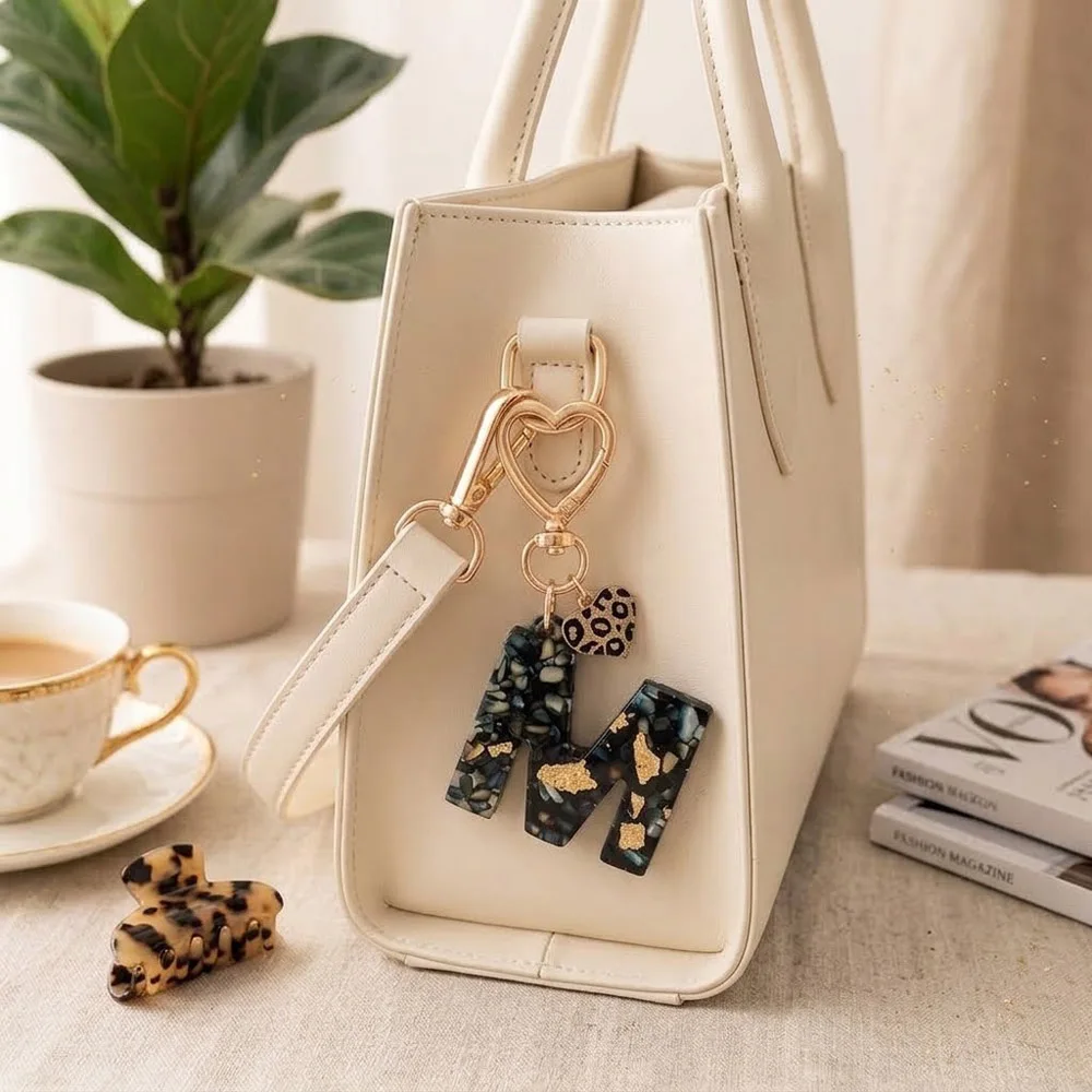 New Resin 26 Capital Letter Keychain Women Leopard Print Heart Alphabet Pendant Key Ring Bag Charm Accessories Gift