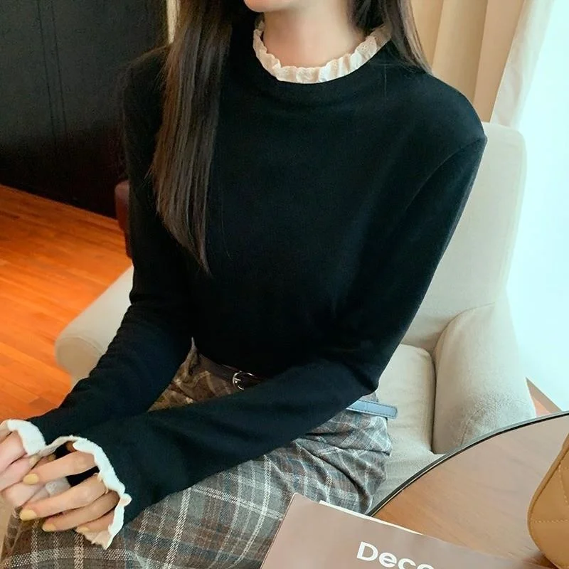 تي شيرت نسائي كوري Sle طويل Sve Mo Ne مزين بالدانتيل بقصة ضيقة وياقة مفتوحة وسحب فوق اللون