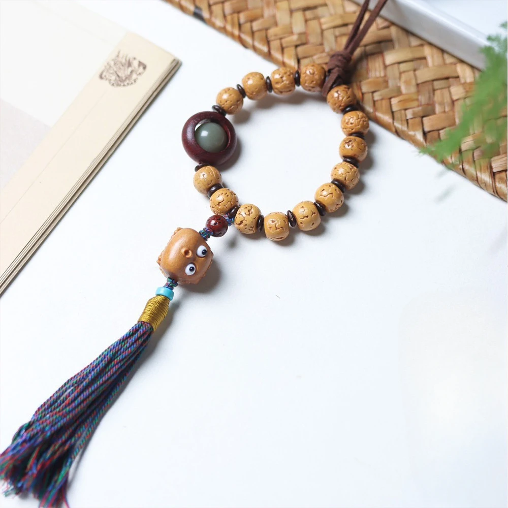 

Natural Tibetan King Kong with clownfish Wenwan pendant, men's and women's bags, trailers, mobile phone chains