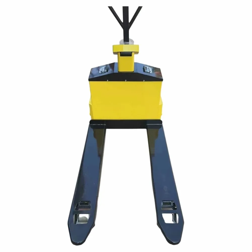 

All-electric simple and convenient transporter with scale