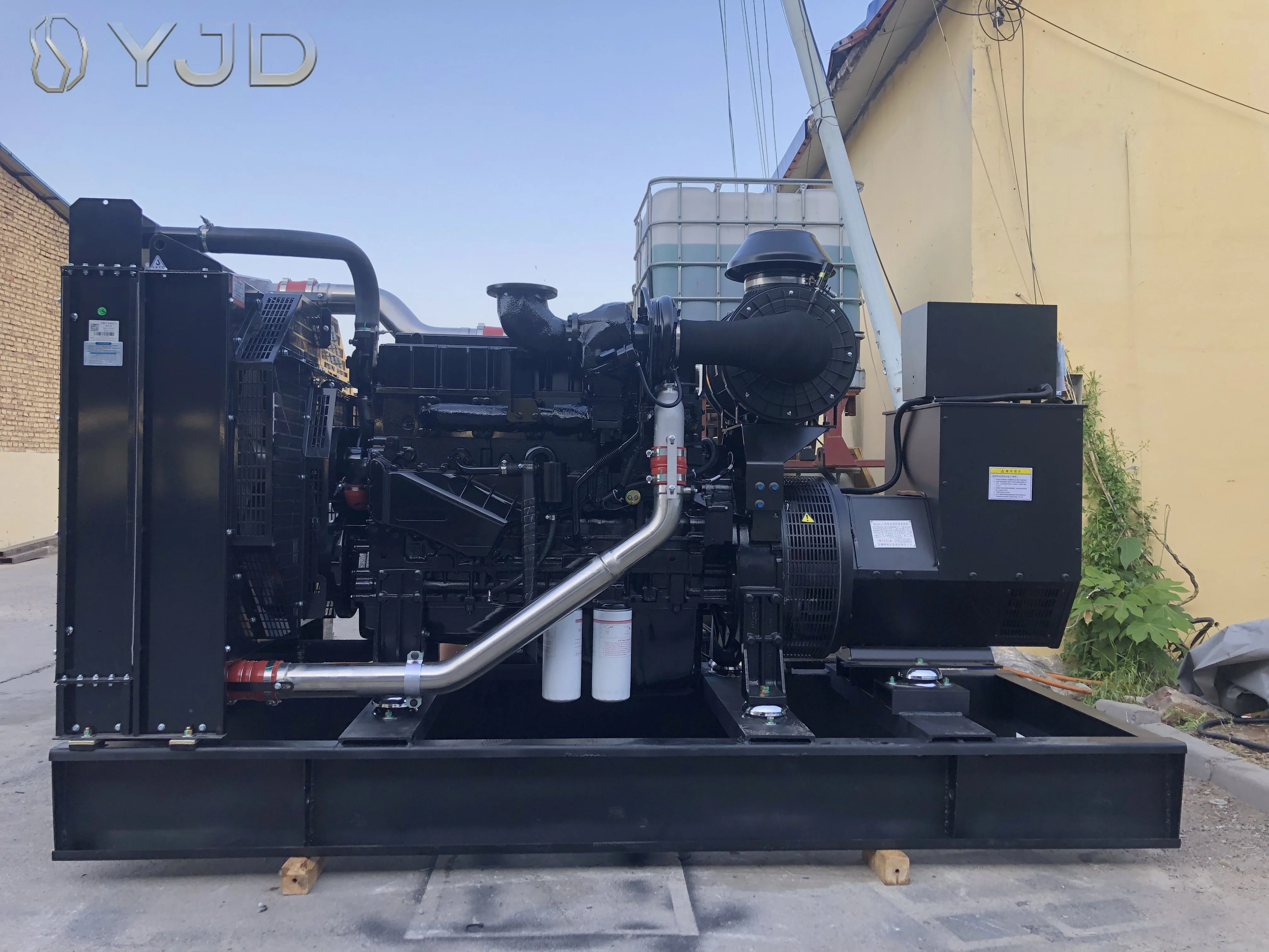 Yuc-hai Engine YCMK10TAA285-G20 200KW 250KVA Water Cooled High Efficiency 0.8 Open Frame Type 50/60Hz 480V Diesel Generator Set