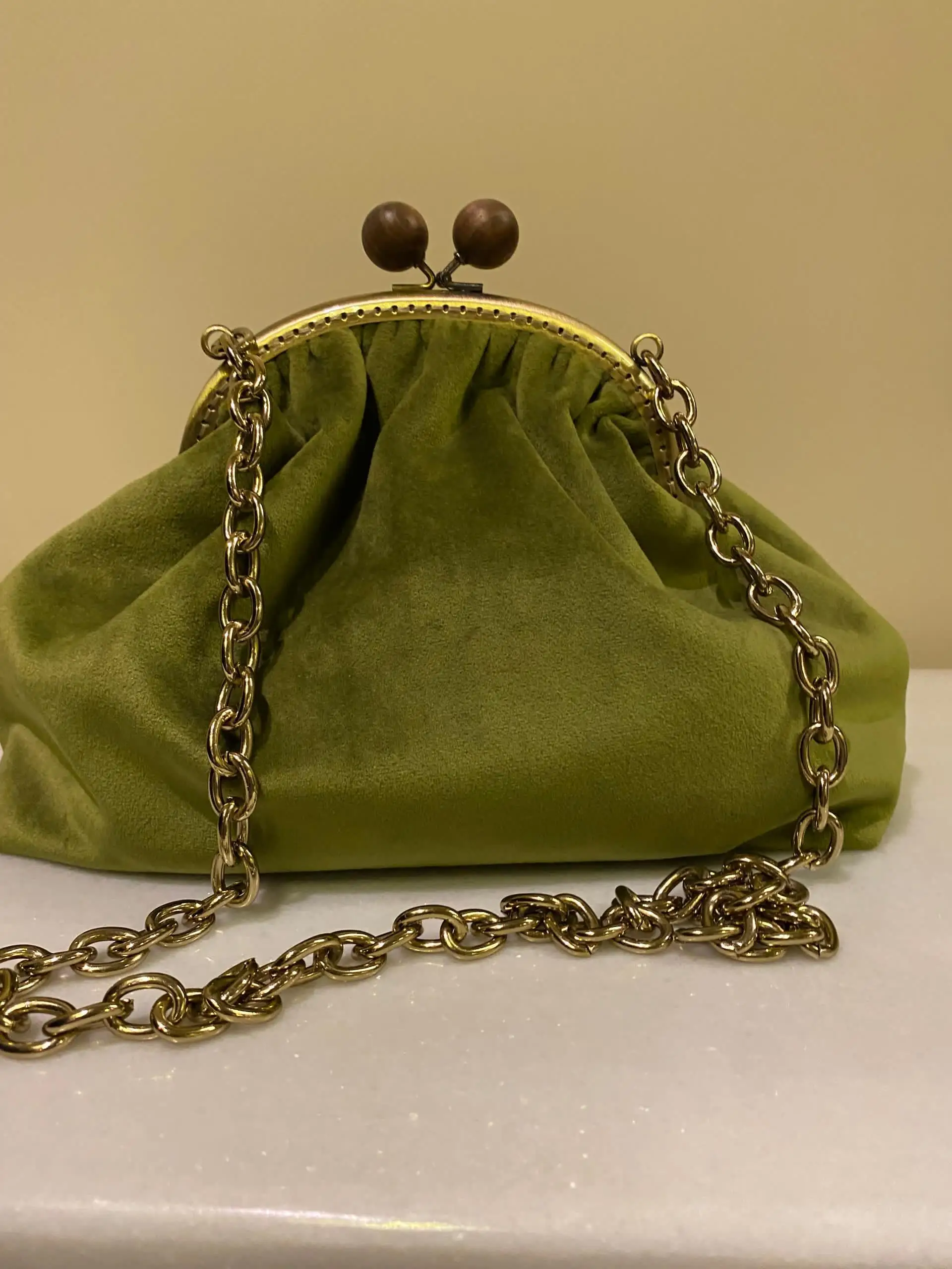 Lost in Vintage Velvet Bag Kisslock Bag Wooden Latch Bags Frame Clutch Smooth Gold Handle Evening Clutch Long Chain 26x18x8cm