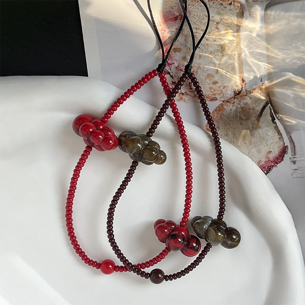Original New Product: Dyed Cloud-Shaped Beads in the Same Color Series, Imported Rice Beads, Fashionable Commuter Phone Chain Pendant Accessory