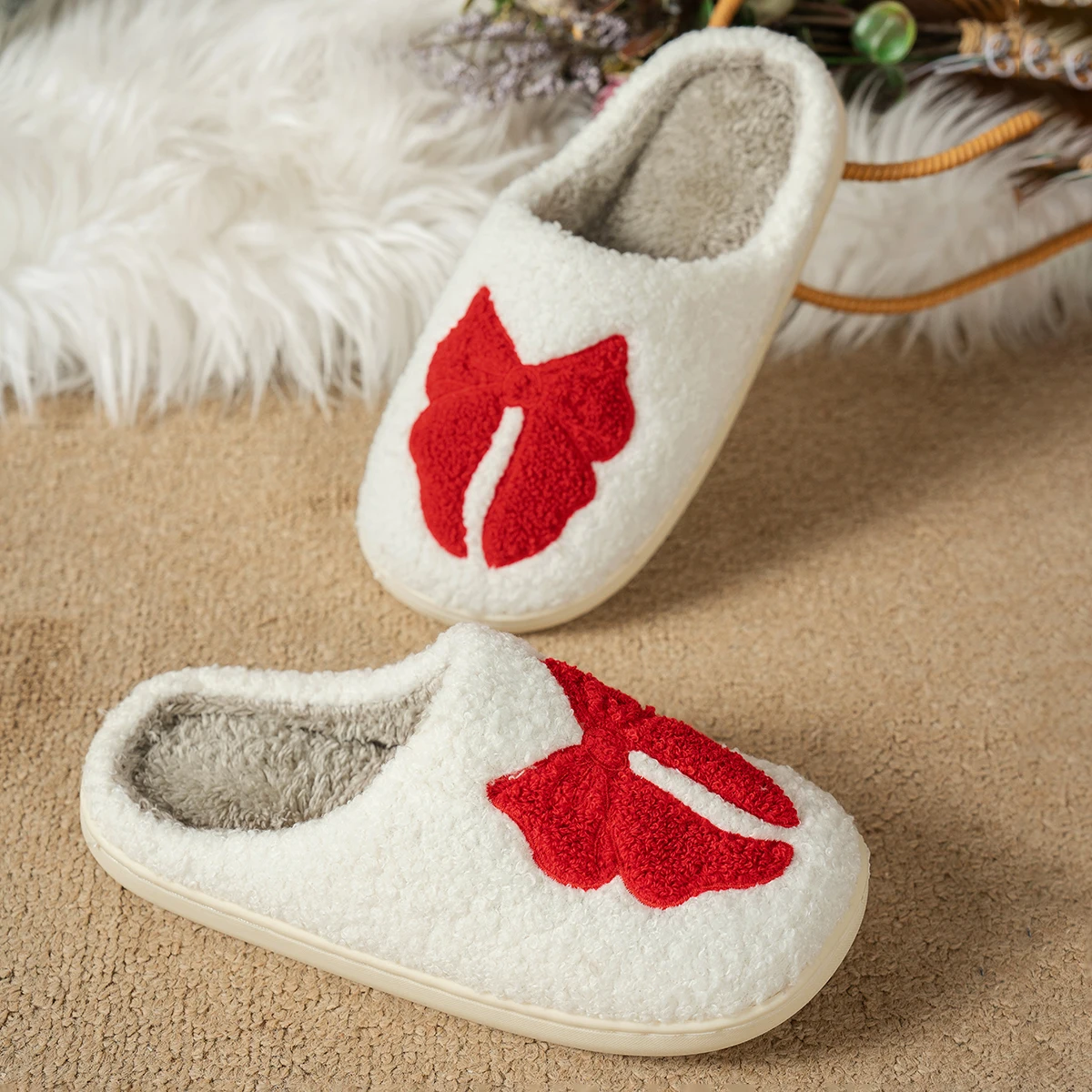Winter Plush Girl's Bedroom Slippers Cute Bow Women's Gift Warm Comfy Soft Sole Indoor Fashion Leisure Simple Fuzzy Home Shoes