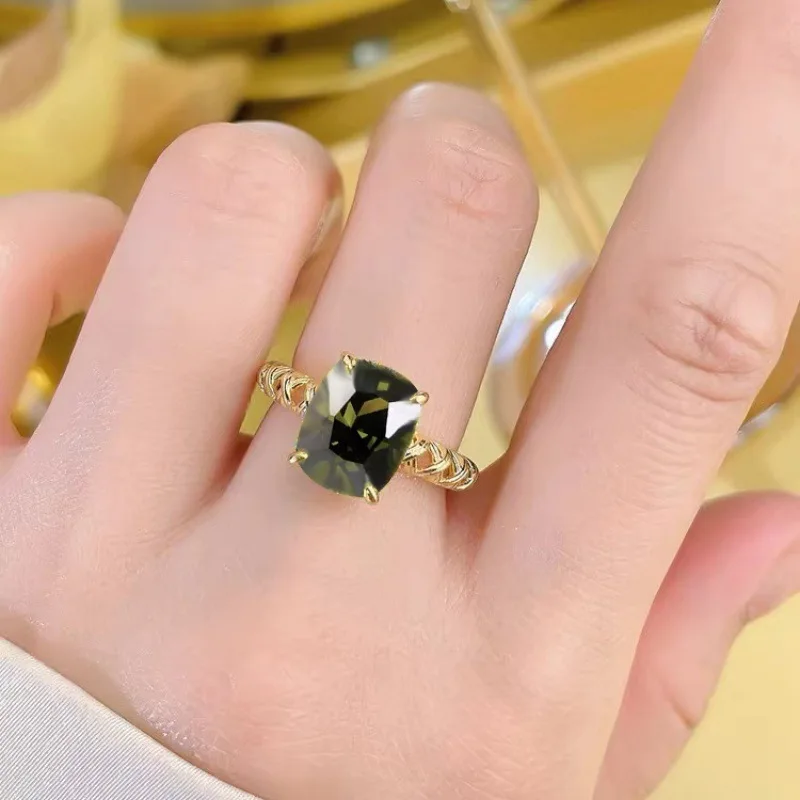 Fashionable Green Gemstone Square Four Claw Women's Ring Elegant Cross Adjustable Bracelet