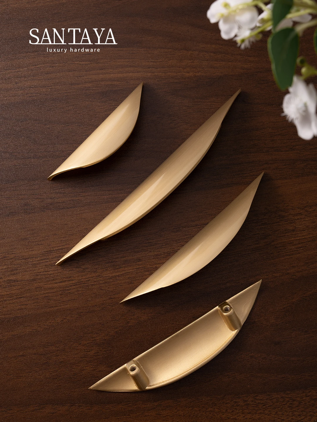 

Santaya Brushed Brass Handle Modern Cabinet Pulls Furniture Hardware Cabinet Handles Drawer Pull Kitchen Cupboard Handle