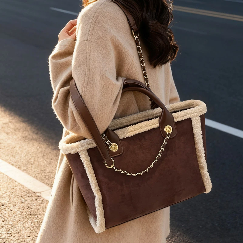 

Chic Minimalist Casual Leather Crossbody Bag With Solid Color Large Capacity Trendy Style For Women Everyday Shopper