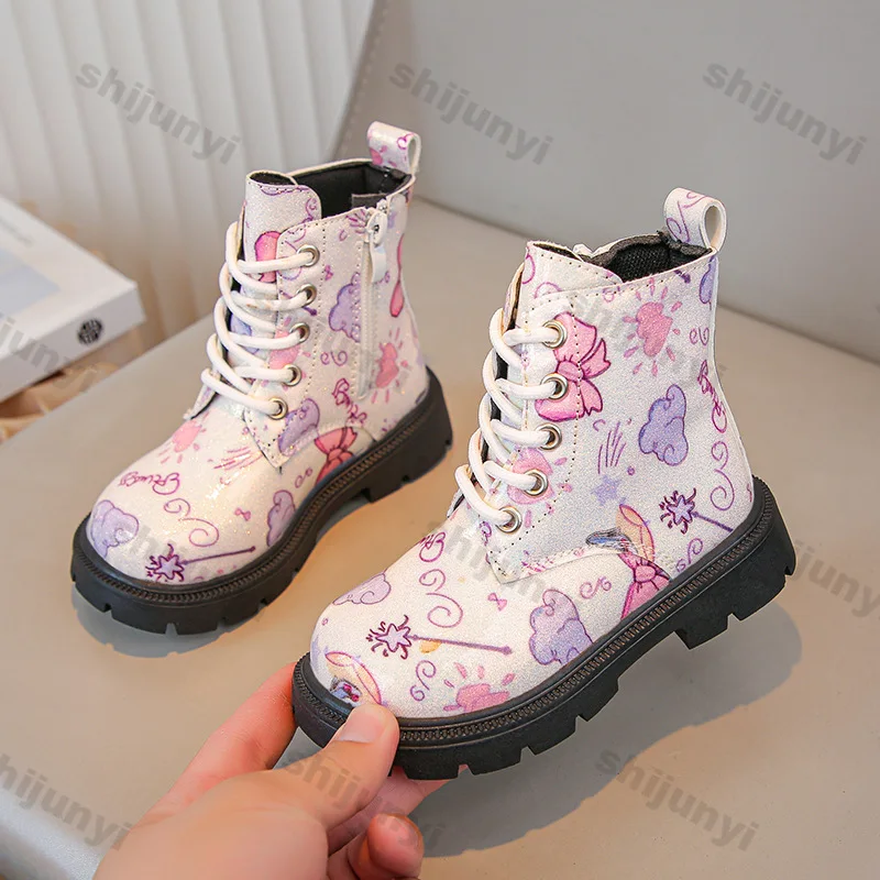 Girls Fashion British Style Boots 2025 Autumn New Design Soft Sole Non-Slip Short Leather Boots Princess Printed Soft-soled Boot