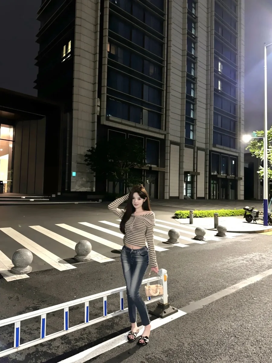 

High Waist Stretchy Faded White Pencil Jeans Women's Slimming Leg Lengthening Cotton Stretch Denim Spring Autumn New Arrival