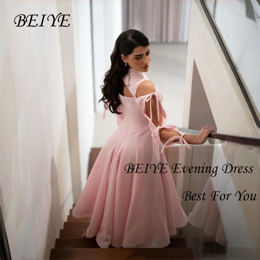 BEIYE Prinzessin Rosa Satin A-Linie Abendkleid Schleifen Lange Ärmel Stehkragen Tee-Länge Abendkleid Formelles Partykleid Maßgeschneidert