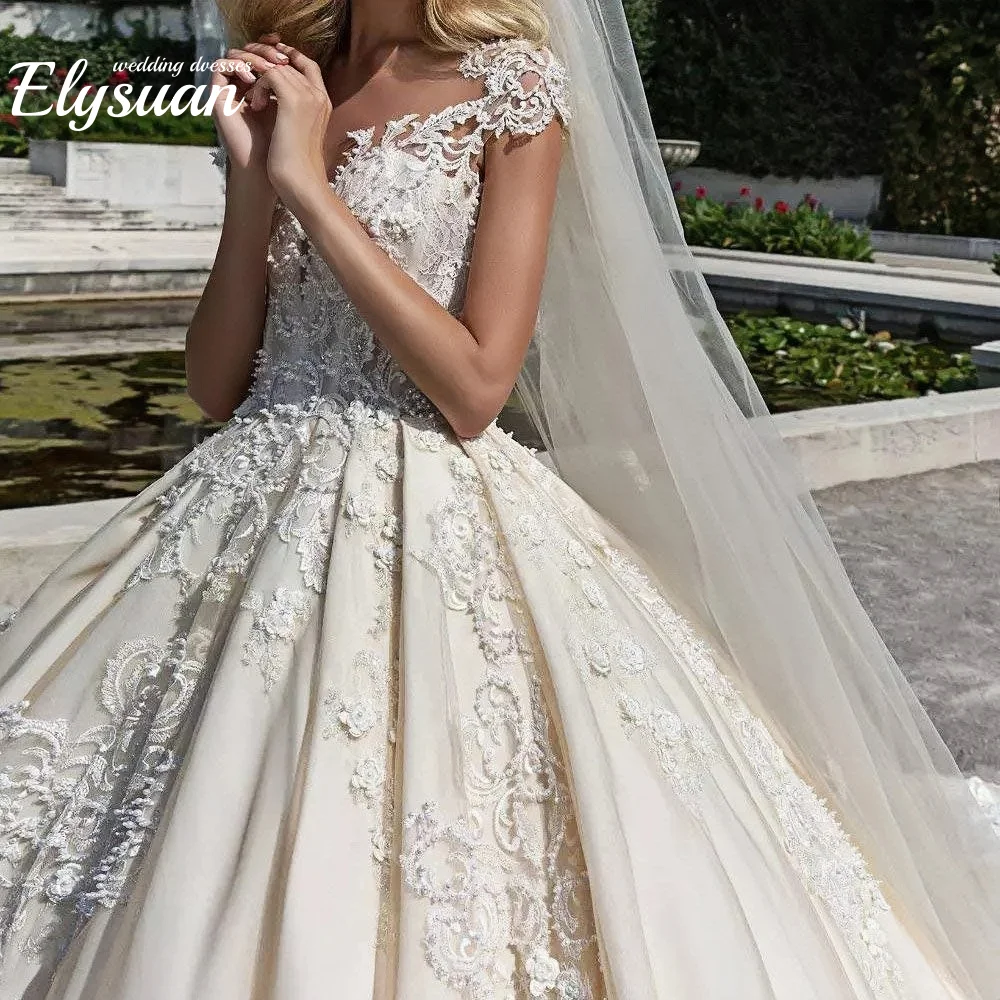 Customized Vintage Satin Ball Gown Wedding Dress With 3D Flower Floor Length Elegant White  Ivory Wedding Dress Bohemian Vestid