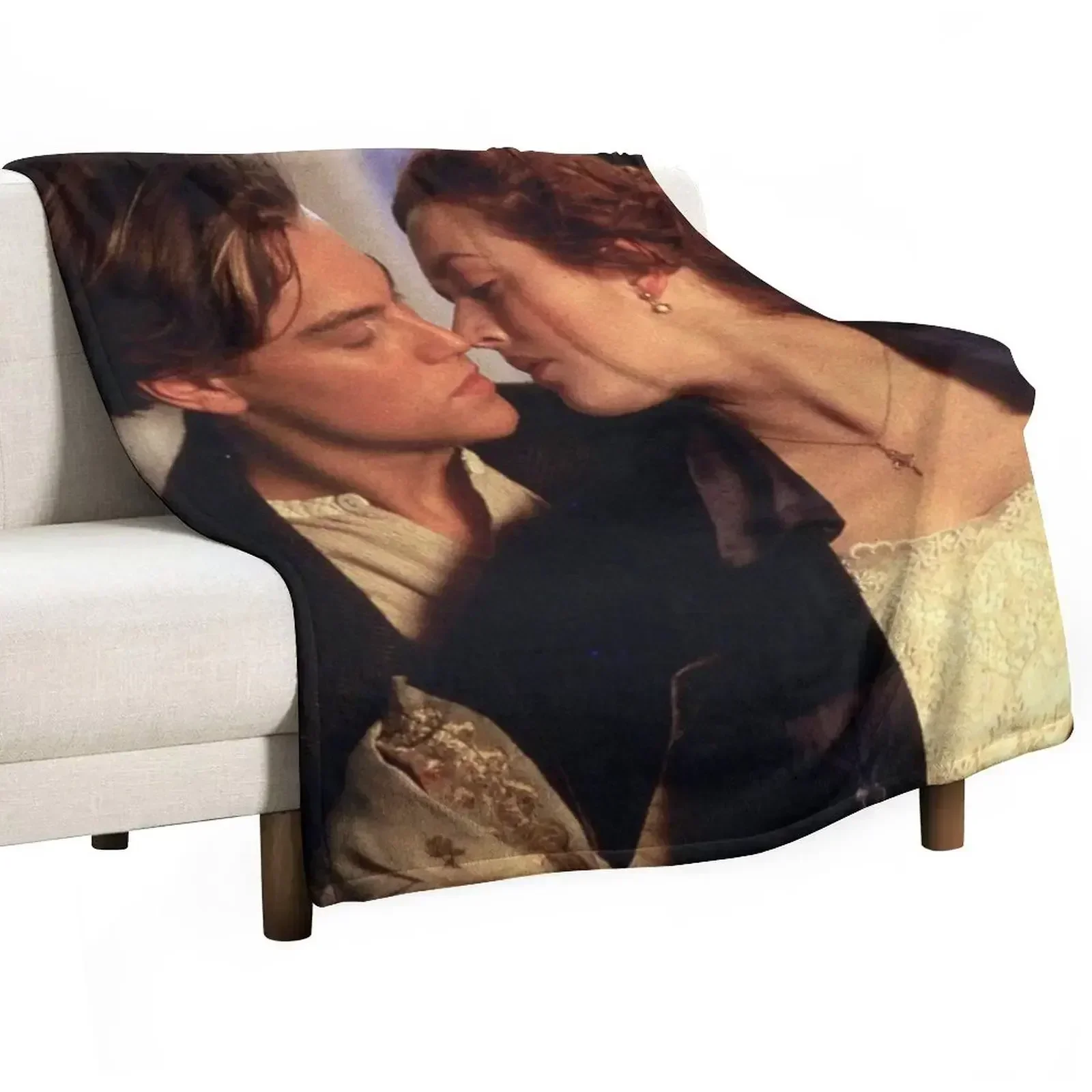 Titanic Jack and Rose Throw Blanket Breathable Lightweight Blanket for Adults Kids