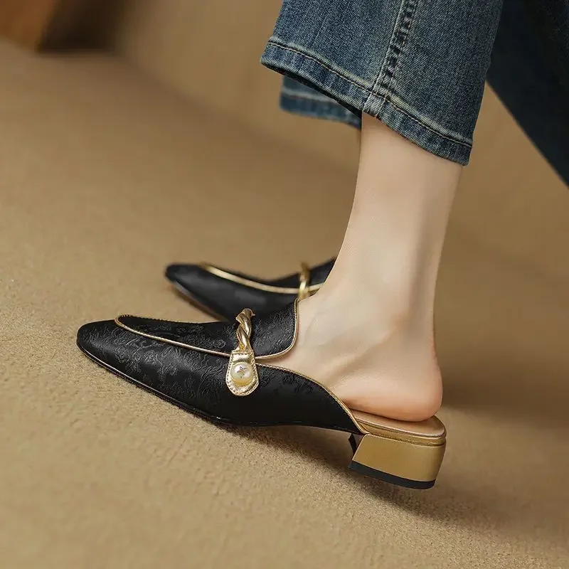 Retro Medium Heel Slides 2025 Luxury Trend Stylish Shoes On Promotion Pvc Sale Chic Elegant Women's Slippers and Ladies Sandals