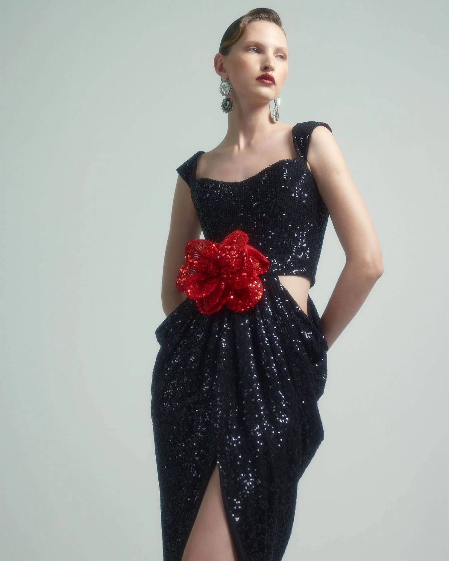 Vestido largo ajustado con cuello cuadrado para mujer, lentejuelas negras brillantes, sin mangas, Sexy, ropa de escenario para cantante, club nocturno, fiesta, celebración