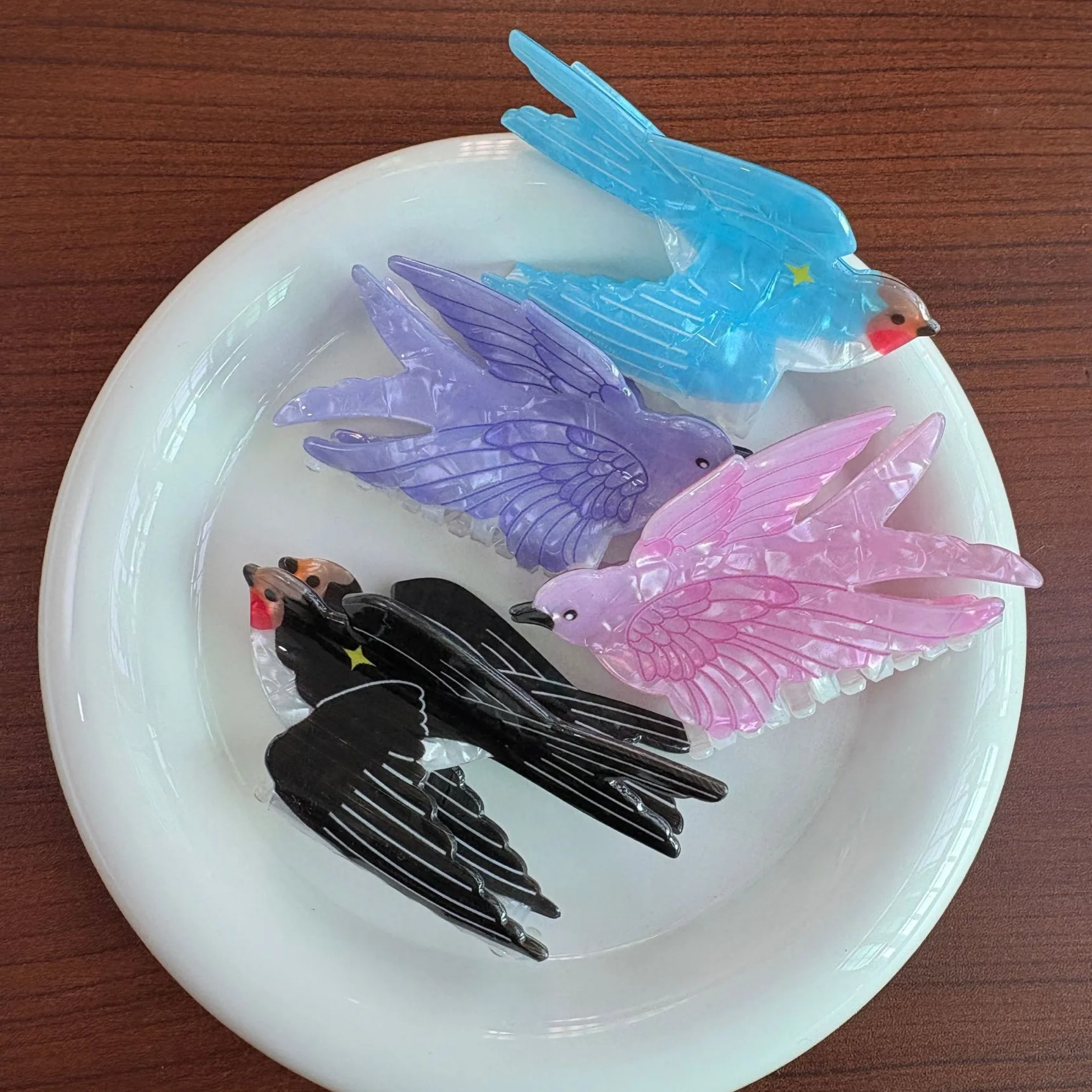 Acetate Hair Claw Clips, Whimsical Swallow Bird Inspired Design, Nature-themed Hair Accessories
