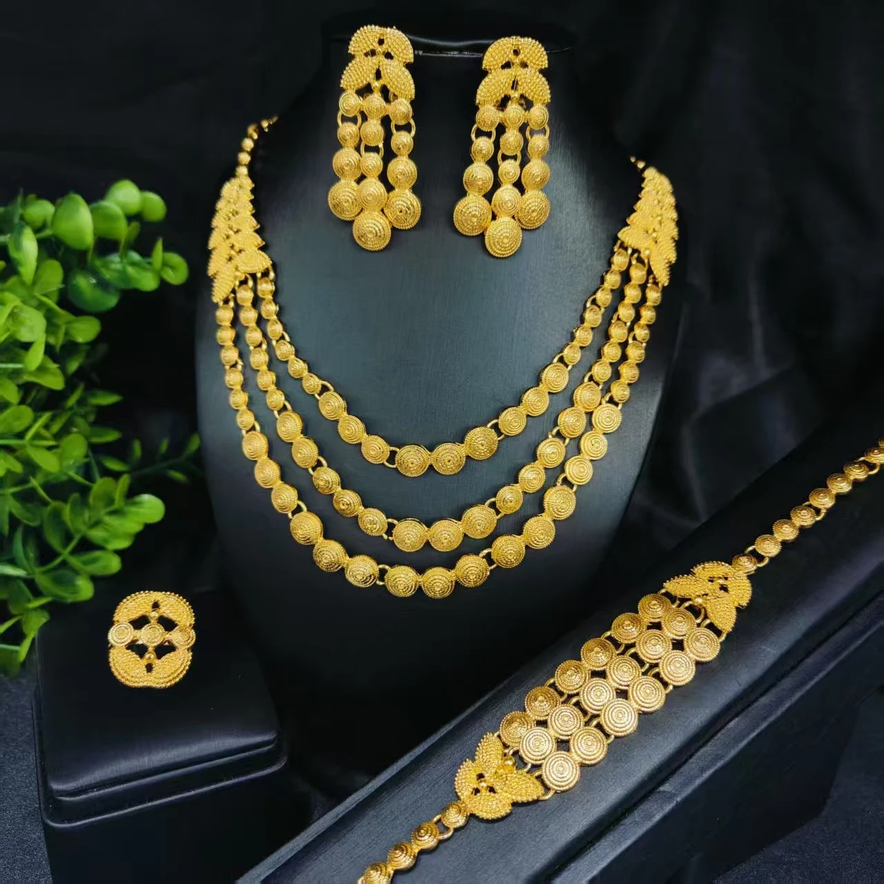 

Necklace Sets For Women Dubai African Gold Color Jewelry Set Bride Earrings Rings Indian Nigerian Wedding Jewelery Set Gift